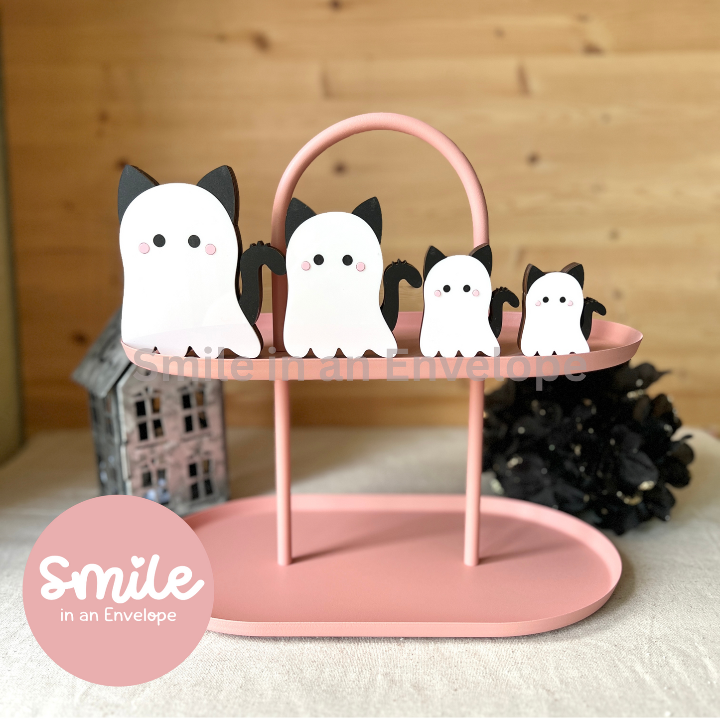 Kitty Ghost Shelf Sitter