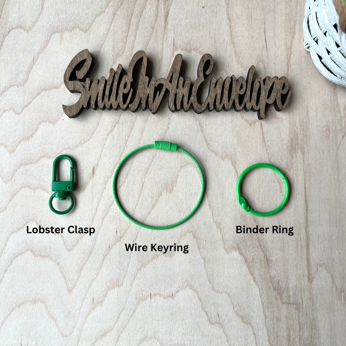 Shamrock shaker keychain
