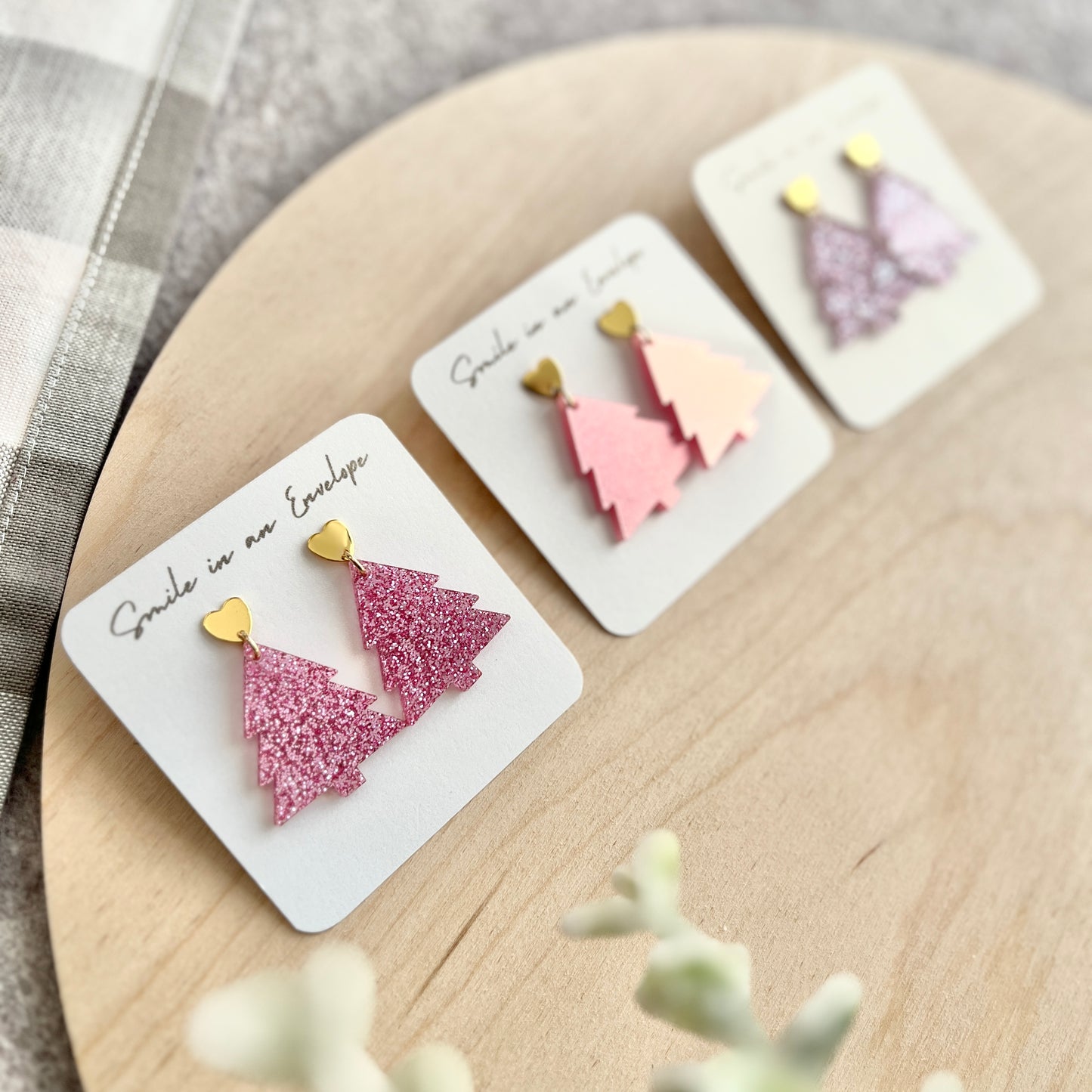 Christmas Tree Earrings - Pink