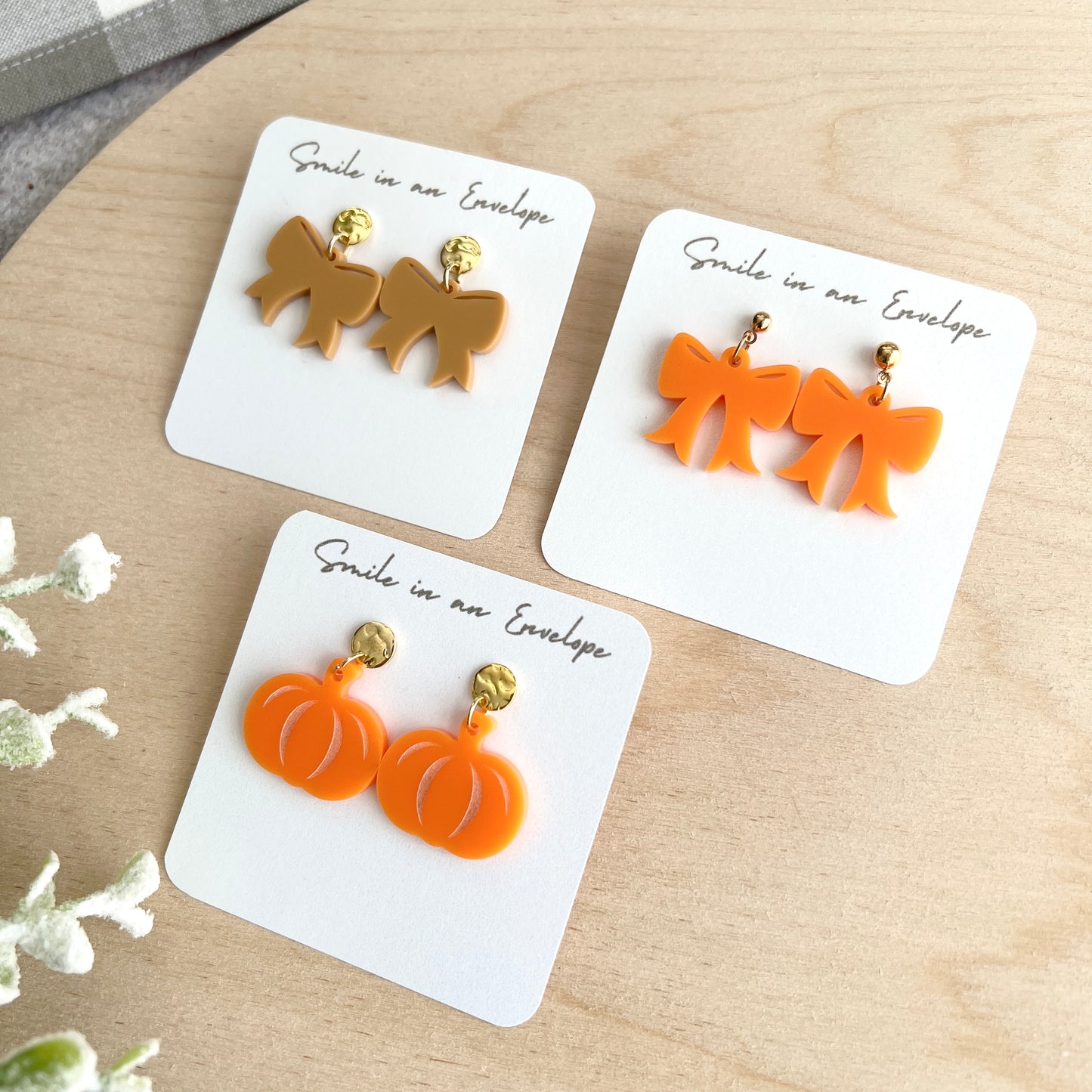 Bow Earrings Fall color