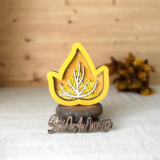 Fall Leaf shaker - Tan