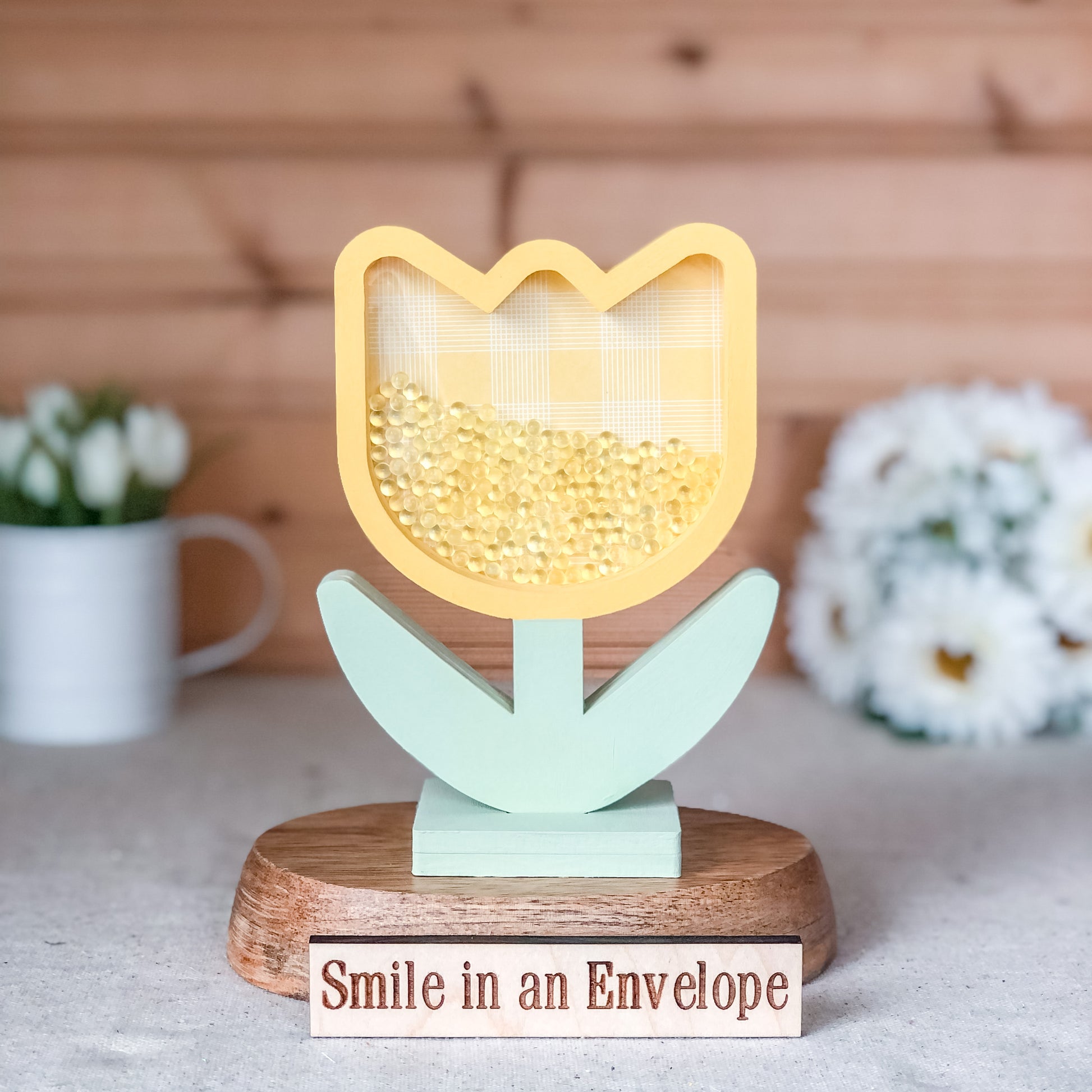 Tulip shaker - Yellow image 0