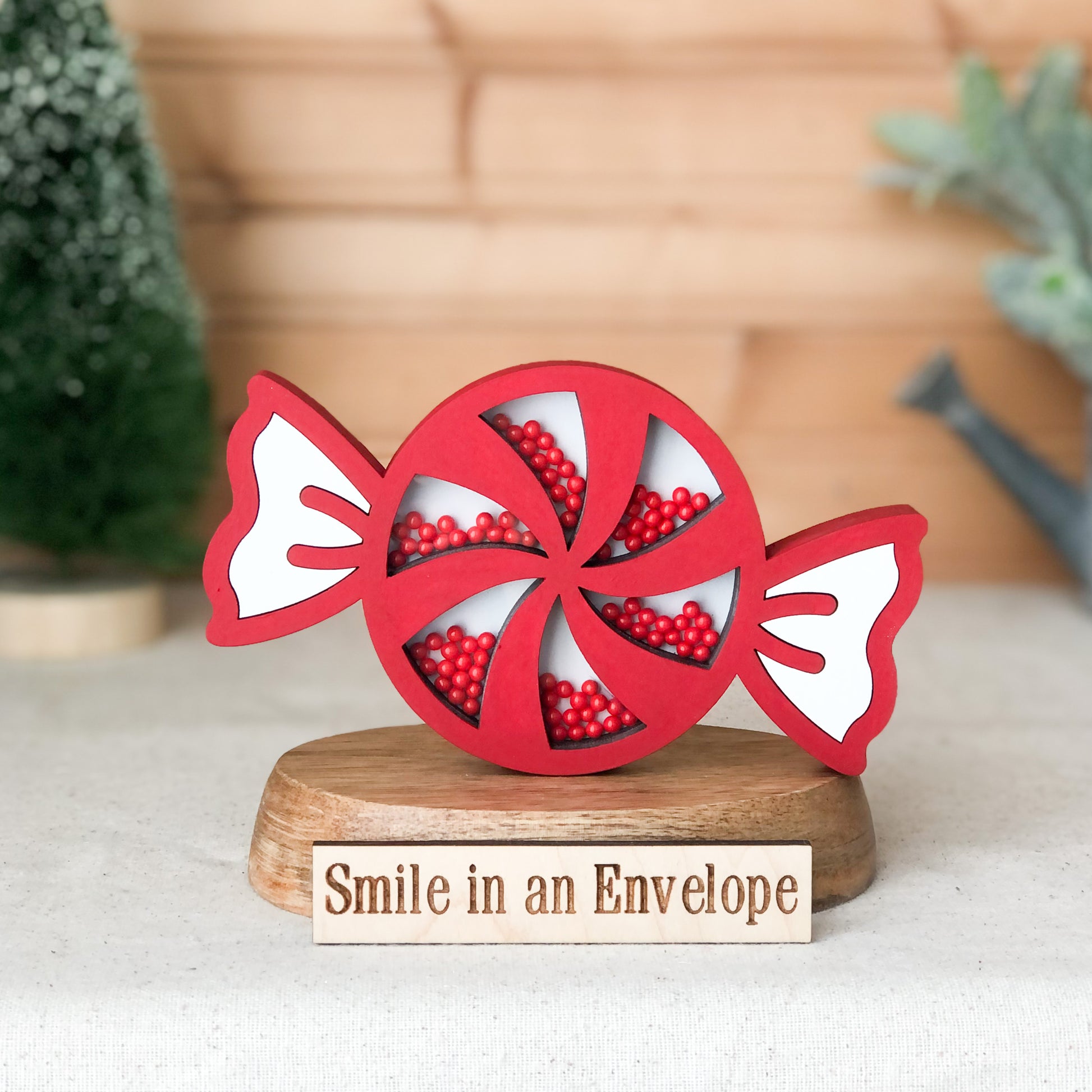 Peppermint shaker image 0